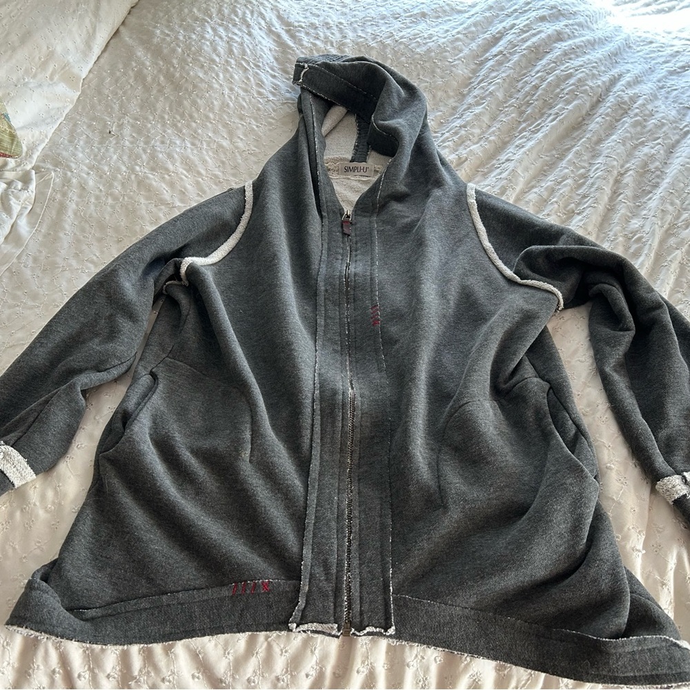 Women's Gray Soft Hooded Sweatshirt